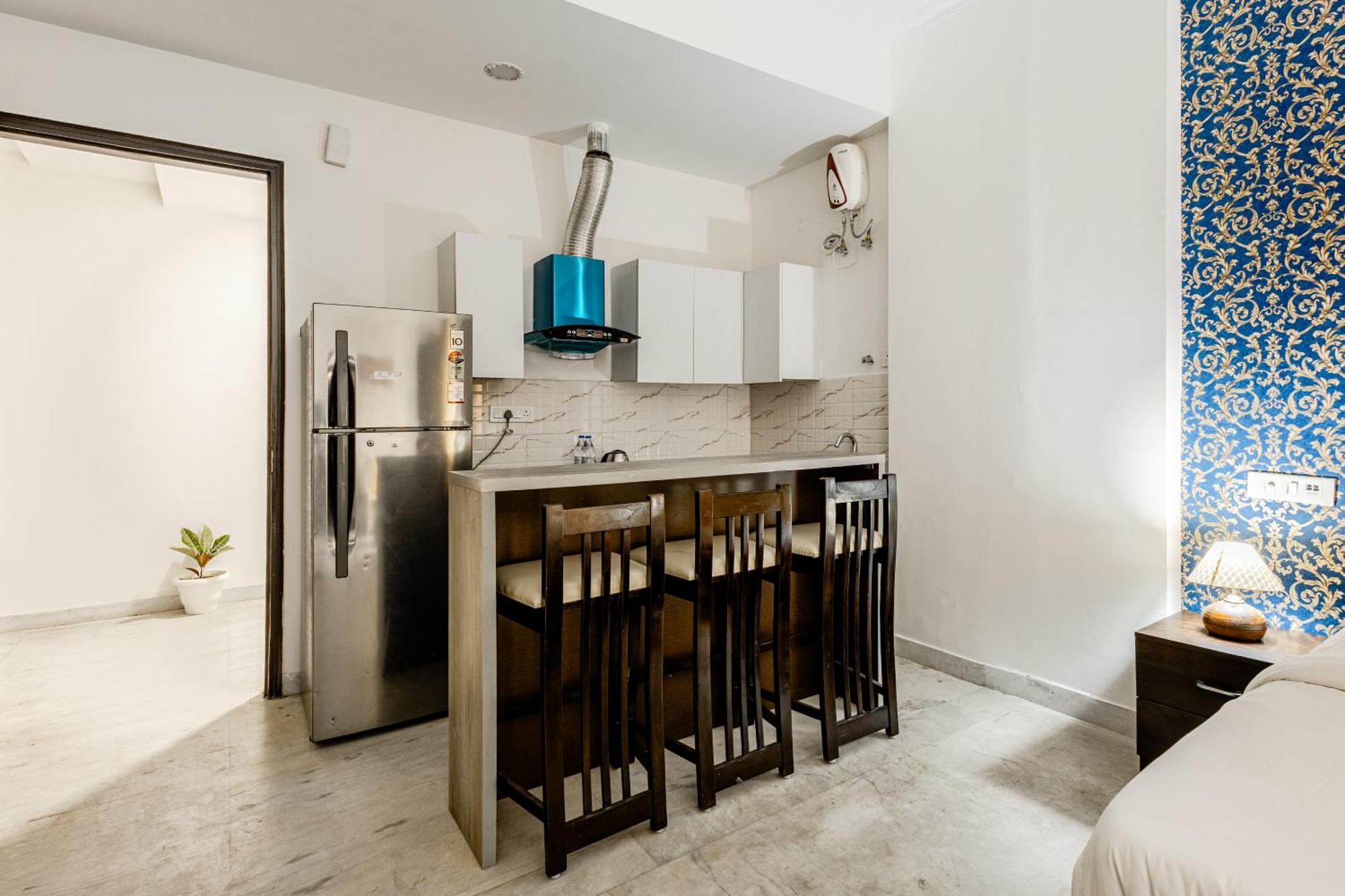 Lime Tree Service Apartment Golf Course Road, 구르가온 외부 사진