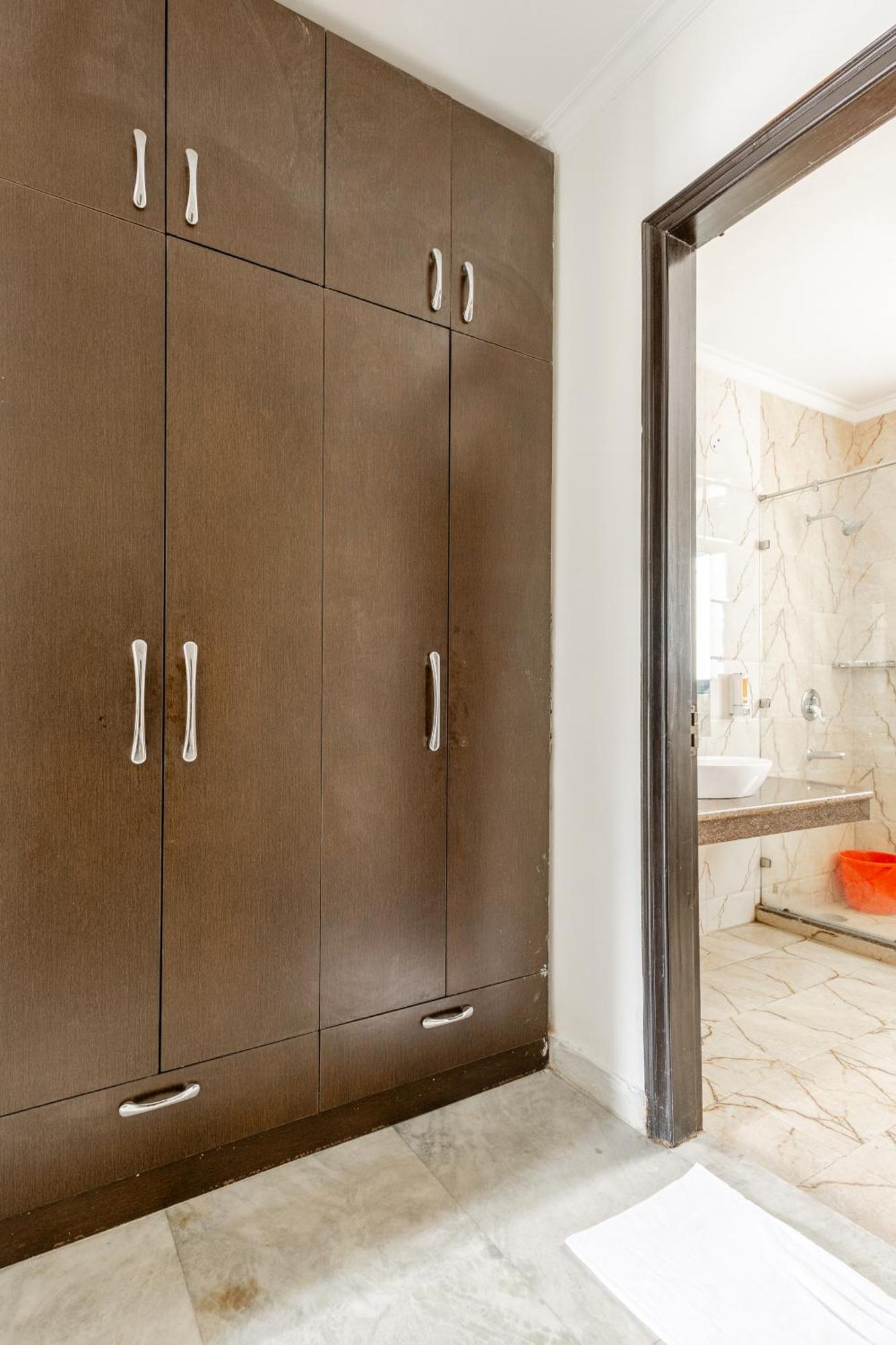 Lime Tree Service Apartment Golf Course Road, 구르가온 외부 사진